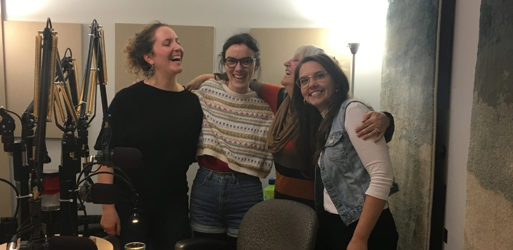 Arlette entourée de ses invitées