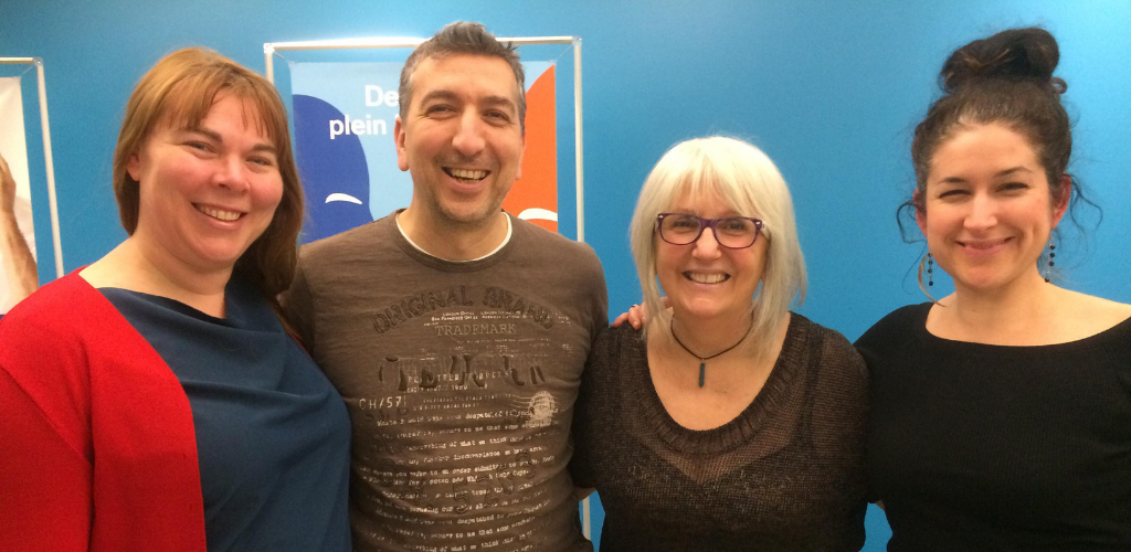 Arlette entourée de ses invités