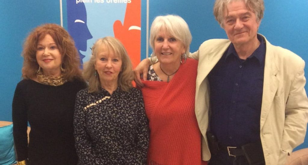 Arlette entourée de ses invités du 15 mai 2019