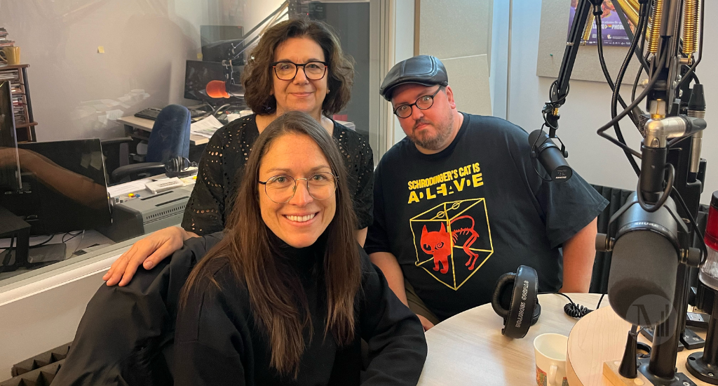 Saolie Dubois, Alexandre Gravel et Hélène Denis en studio.