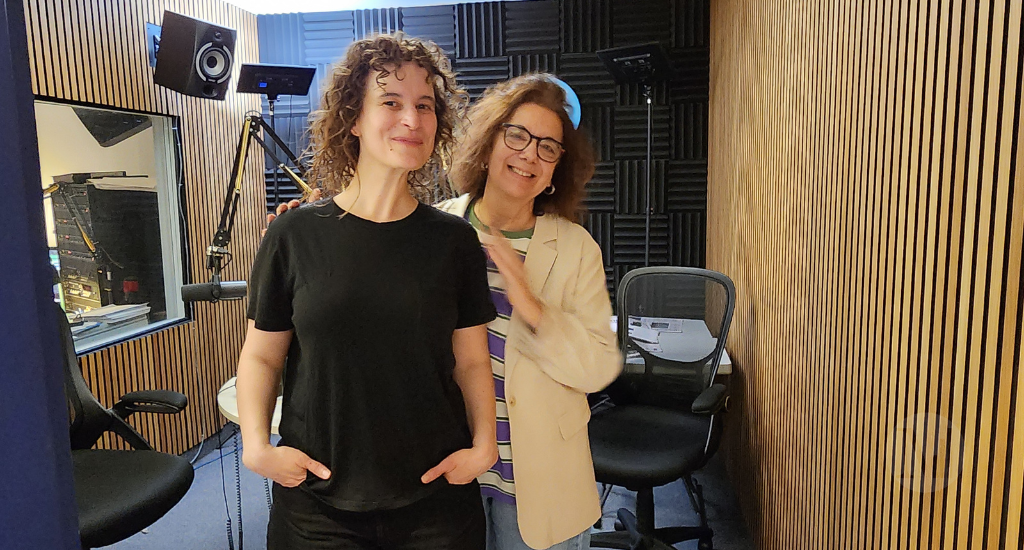 Véronique Côté et Hélène Denis s'amusent en studio! 